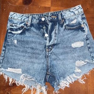 Ripped jeans shorts